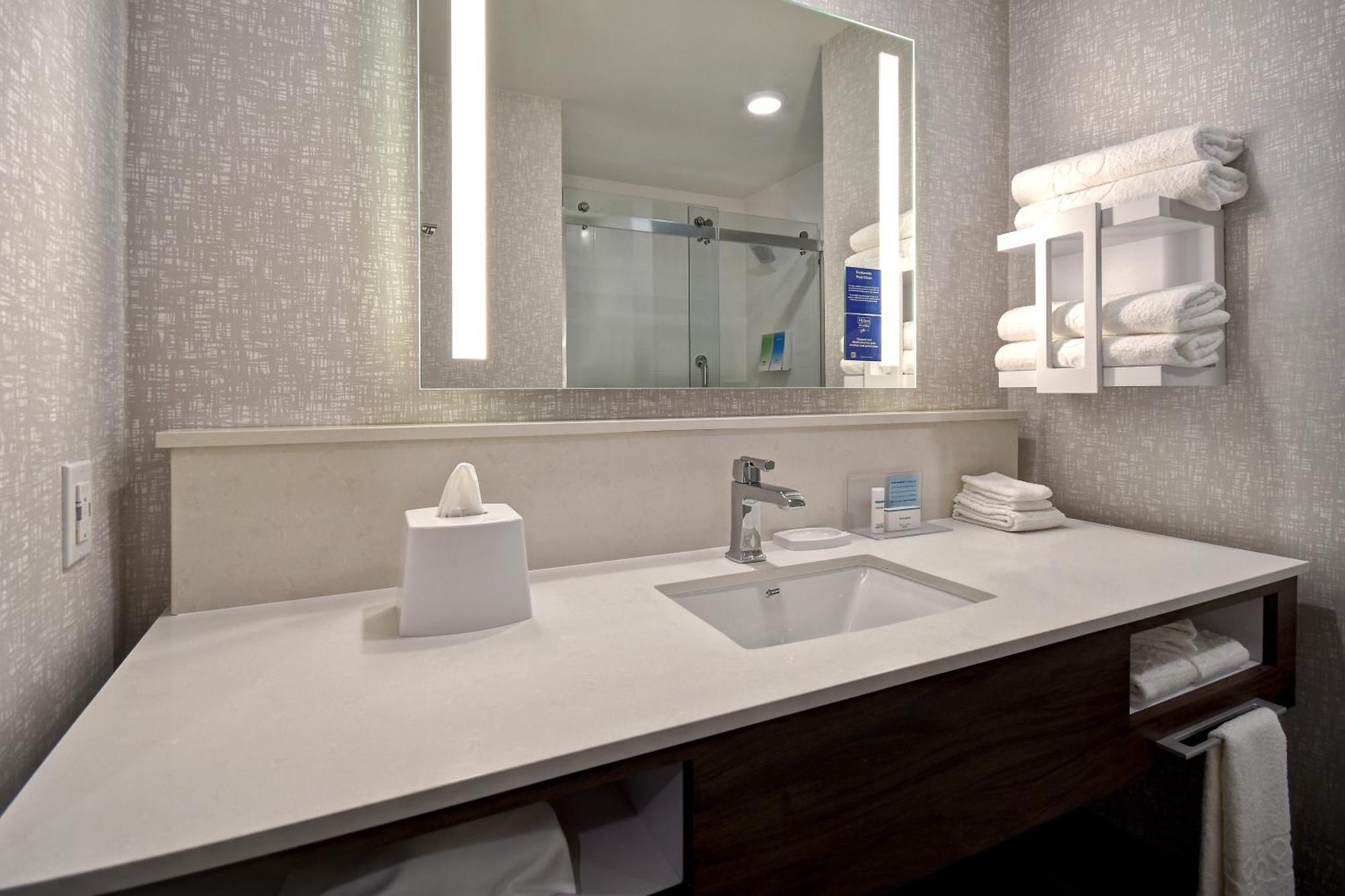 Hampton Inn & Suites Las Vegas Convention Center - No Resort Fee Exterior foto